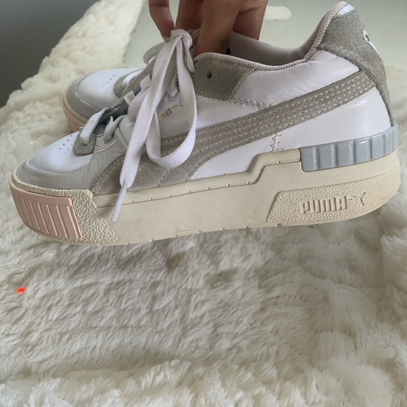 puma sneakers - Picture 2 of 5